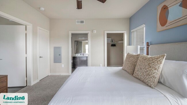 Photo - 3833 Manson Pike Unidad 2307