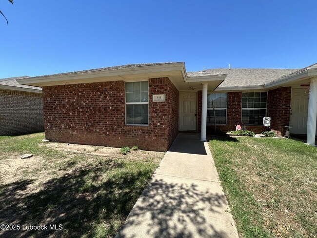 Photo - 511 N Clinton Ave Townhome
