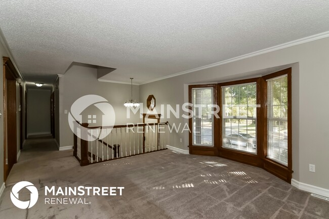 Photo - 510 SE Timbercreek Ln