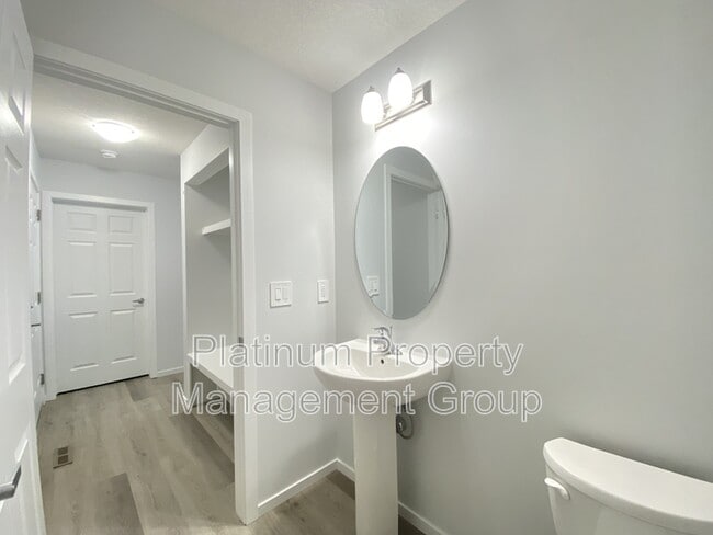Photo - 1417-1148 148 Ave NW