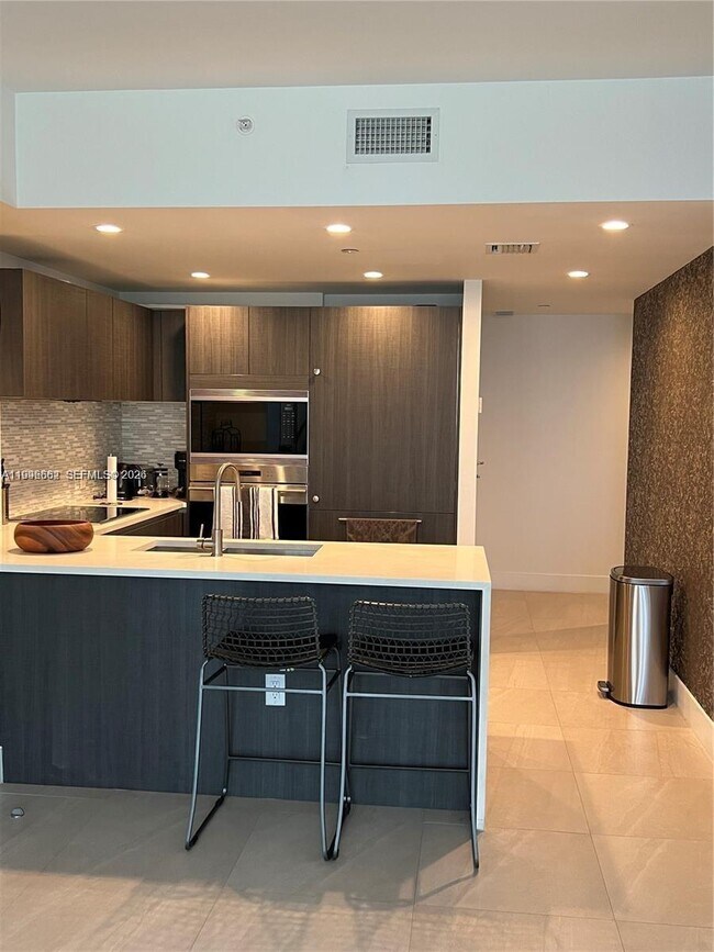 1150 102nd St Unit 406