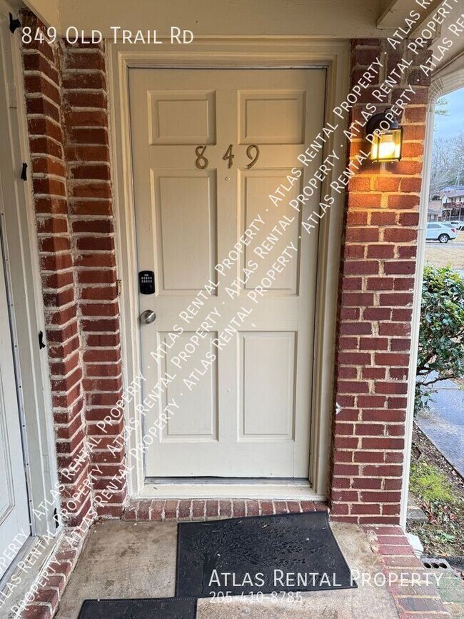 Building Photo - 849 Old Trail Rd