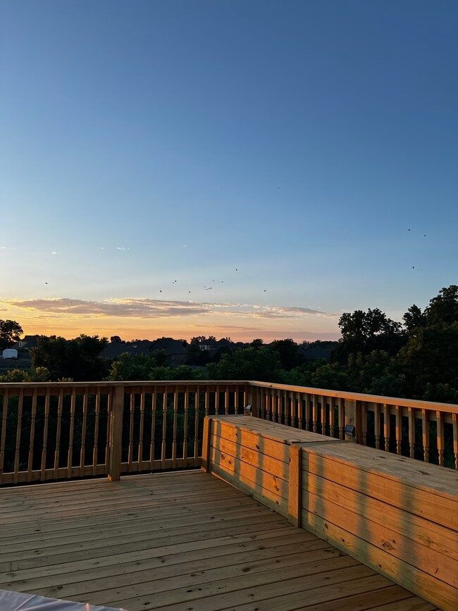 Building Photo - 532 Woodcreek Lp