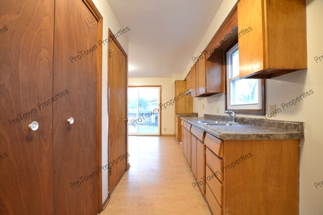 Photo - 125 Saint Joseph Ave