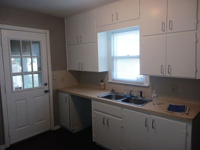 Photo - 2208 NW Walding Ave