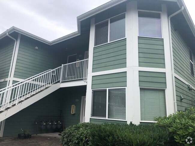 Building Photo - 2 Bedroom, 2 Bathroom Condo with Convenien... Unit 334 #201