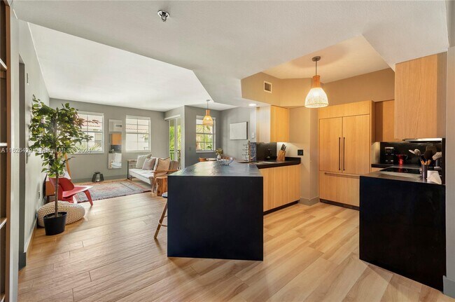 Photo - 3145 NE 184th St Unidad 5305 Rental