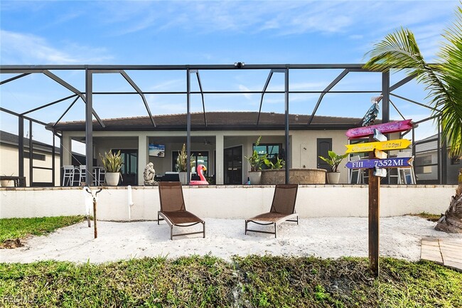 Photo - 302 NW 32nd Pl