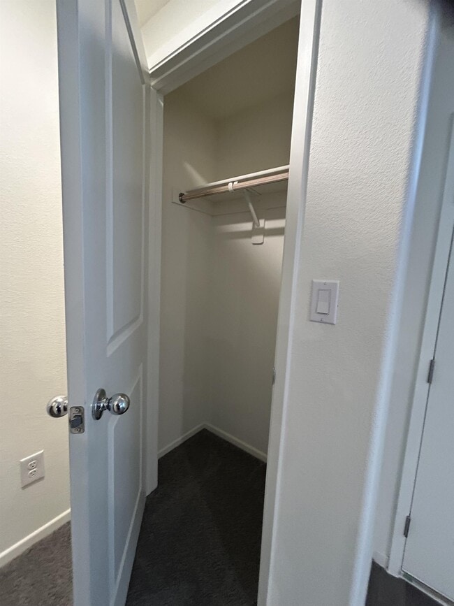 Photo - 342 Pacific Sparrow Avenue