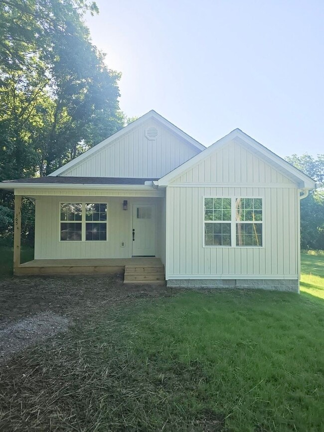Building Photo - Brand-New 3-Bedroom Home with Office in Doyle, TN