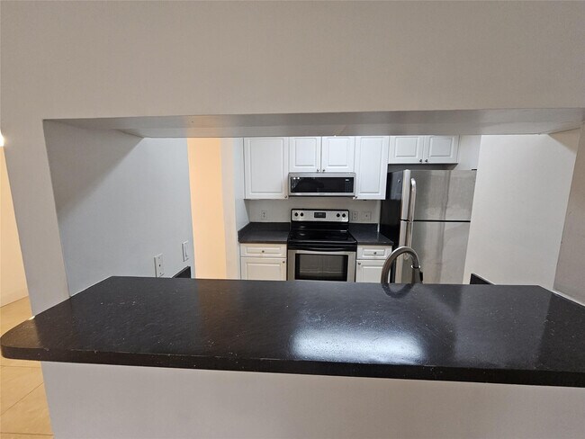 Photo - 12172 St.Andrews Pl Unidad 110