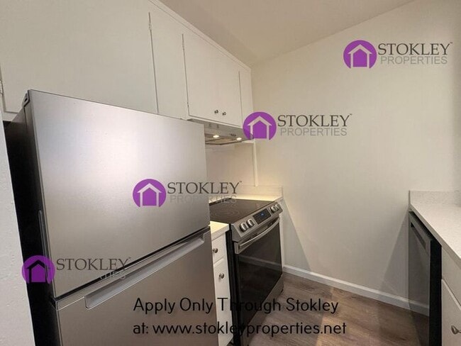 Photo - 1411 Creekside Dr