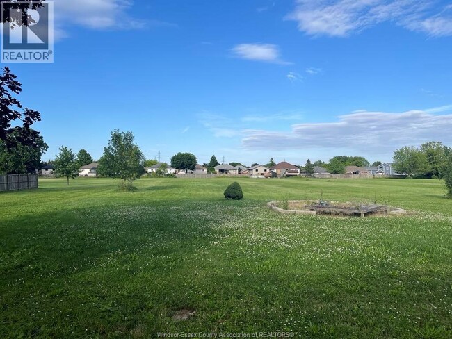 Photo - 2462 Lesperance Rd