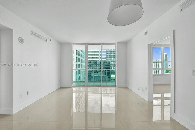 Photo - 950 Brickell Bay Dr Unit 1706