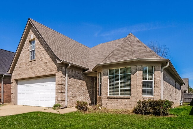 Photo - 9908 Tremont Dr