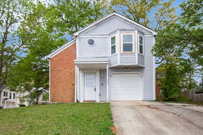 Building Photo - 3 bdrm  2.5 bath in Stone Mountain