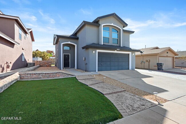 Photo - 454 Claiborne St