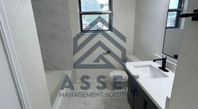 Photo - 5 Bedroom Rent to Own Home Available!