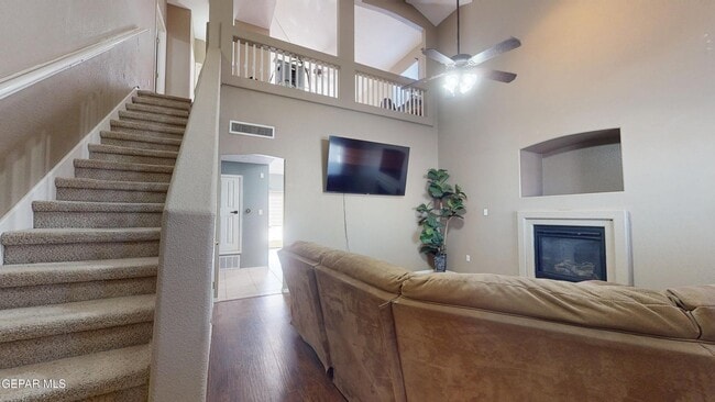 Photo - 10803 Elise St