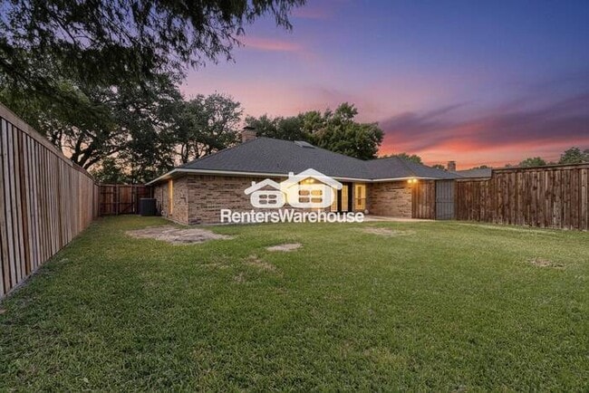 Photo - Completely Refreshed Plano Home Ready for ...