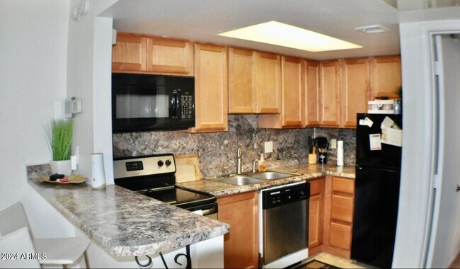 Photo - 700 W University Dr Unit 155