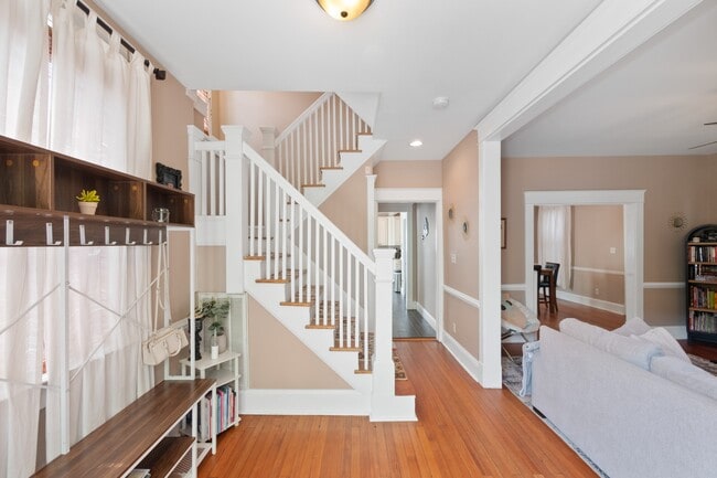 Photo - 1601 Ashland Ave