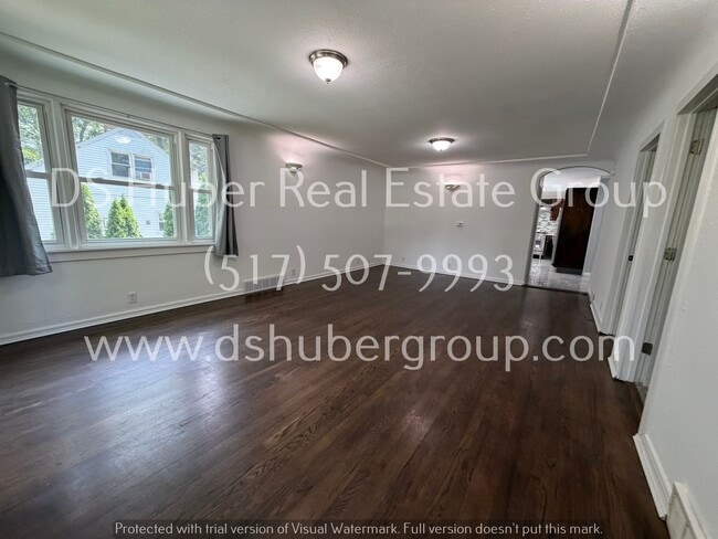 Photo - 4600 Ora St
