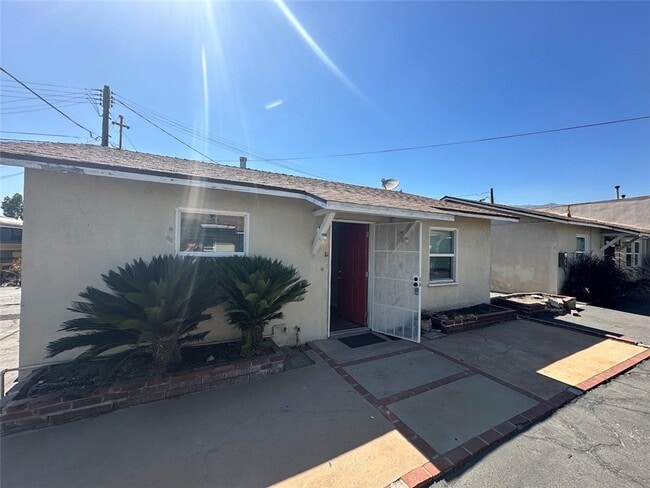 Photo - 936 W Foothill Blvd Apartment Unit 04