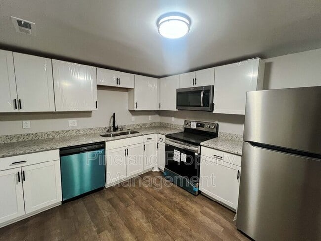 Photo - 2155 Goins Dr