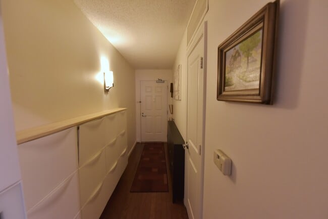 Photo - 880 N Pollard St Unidad 425