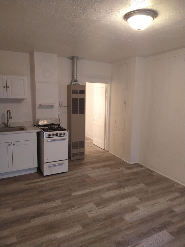Building Photo - 2658 Adams Ave Unit 2658 Adams Avenue - 3 Rental