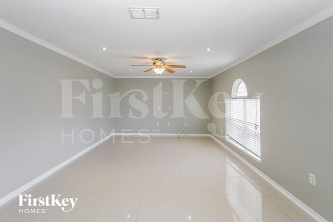 Photo - 3108 Sky St