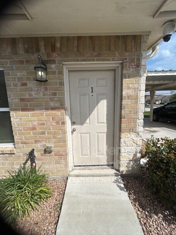 Photo - 3713 Whitewing Ave Unit 1