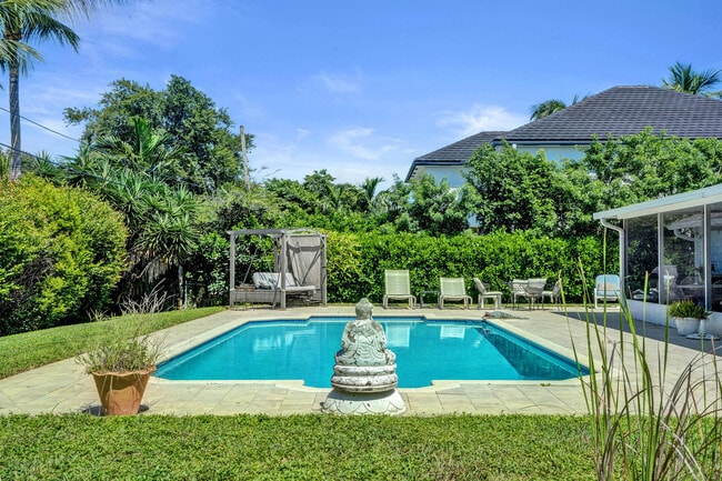 Photo - 710 NW 1st Ave