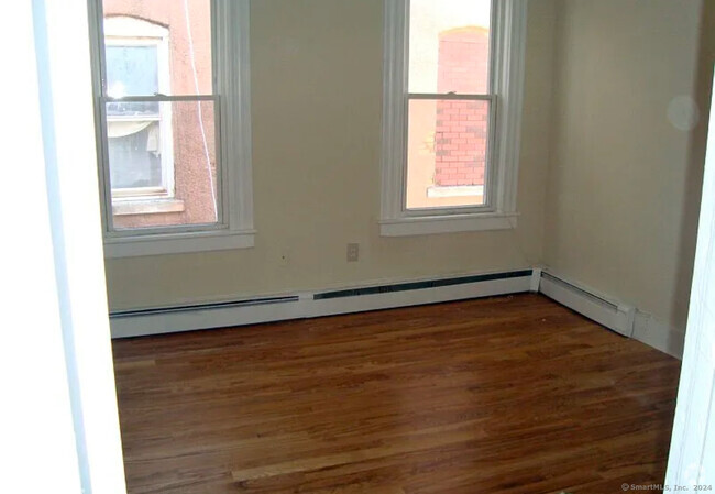 Building Photo - 154 George St Unit 160 1st Rental