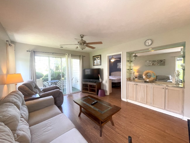 Photo - 517 White River Dr Condo Unit A
