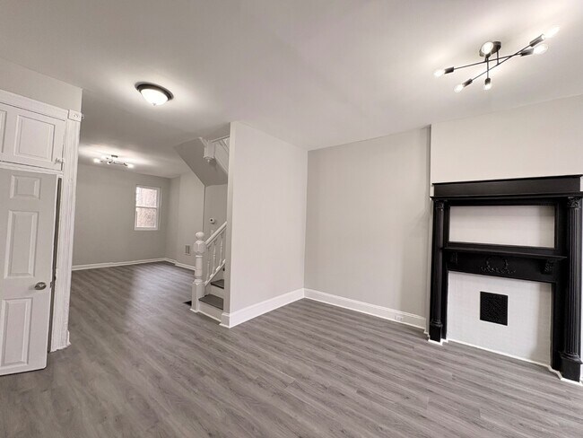 Photo - 2356 McCulloh St