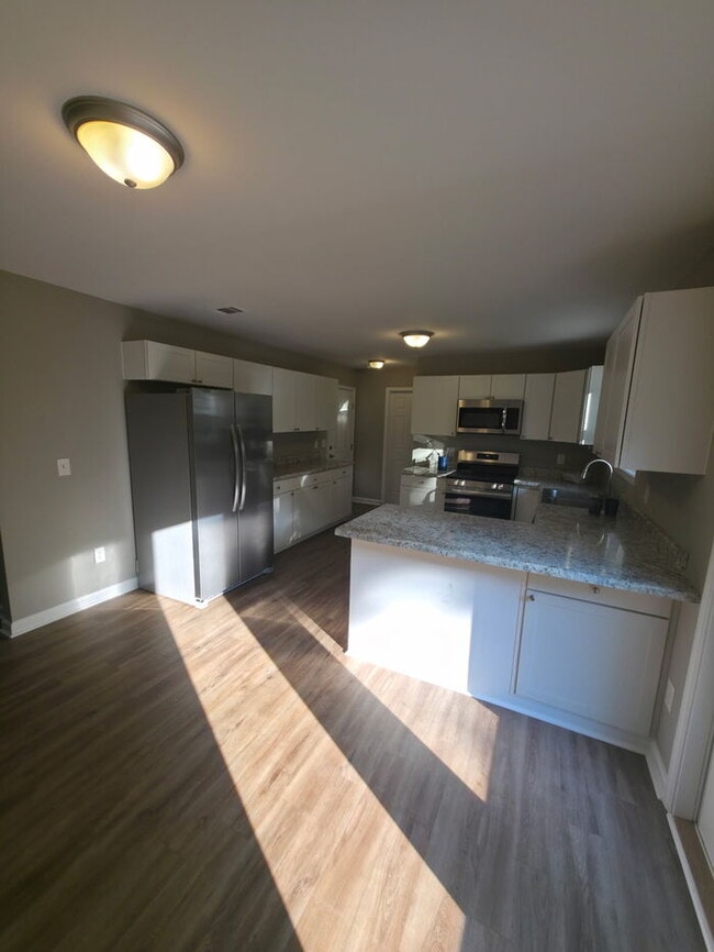 Photo - 480 Candlestick Dr