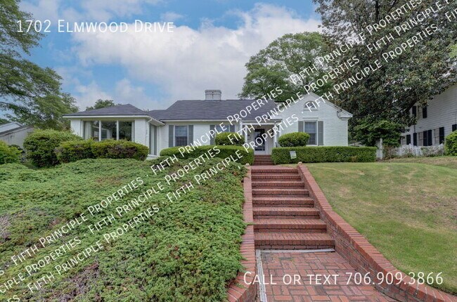 Building Photo - 1702 Elmwood Dr