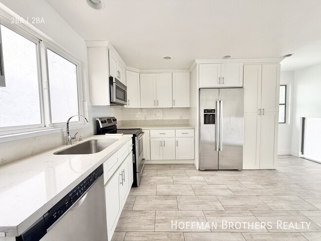 Photo - 18203 Coastline Dr