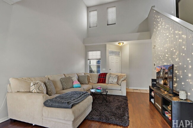 Photo - 750 Dillon Ct