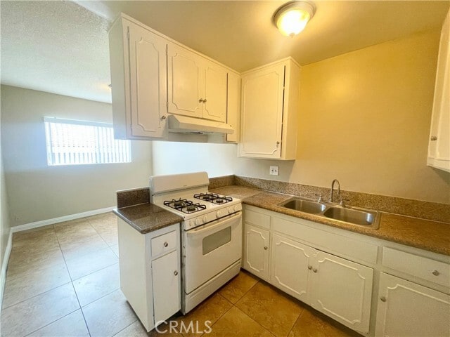 Photo - 888 N Palm Ave Unit 3