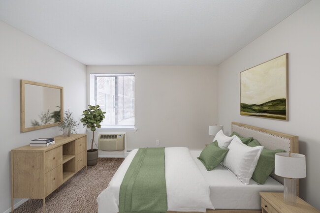 Montcalm Heights Apartments
