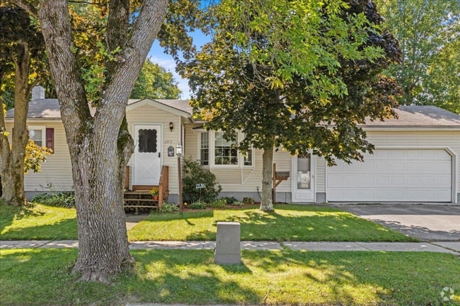Building Photo - 105 Gazo Ave Rental