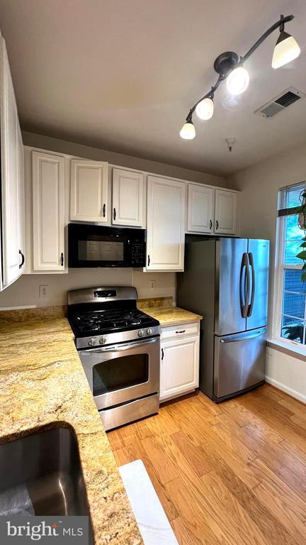 Photo - 1300 Windleaf Dr Unit 154