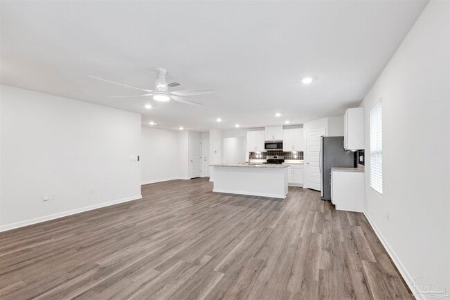 Photo - 6304 Firefly Dr