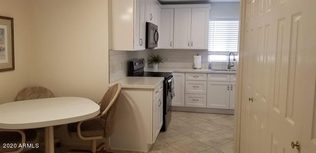 9647 E Palomino Pl