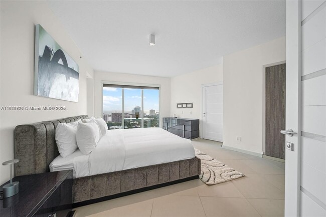 Photo - 60 SW 13th St Unit 2600