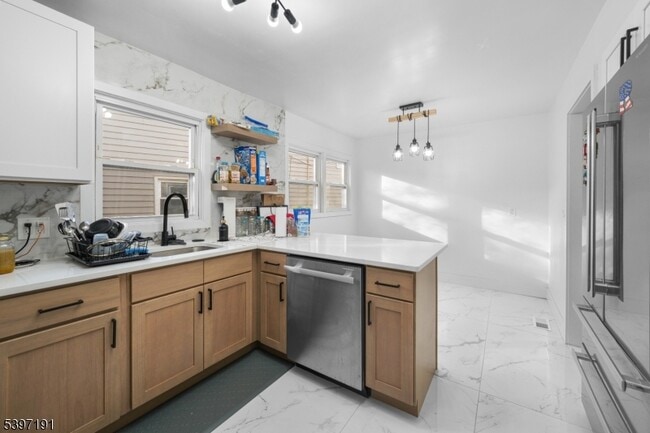 Photo - 22 Crescent Ct