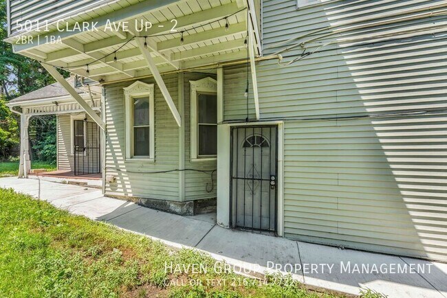 5011 Clark Ave Unit 2